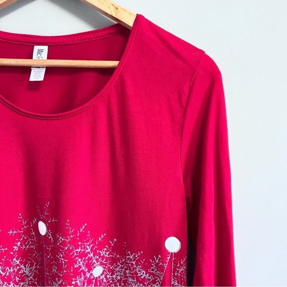 Mac & Belle Red Long Sleeve Santa Christmas Tunic Top Size Large - Picture 4 of 7